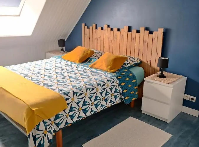 Chambre Chez L'Habitant منزل للإقامة شاتوبرييّا