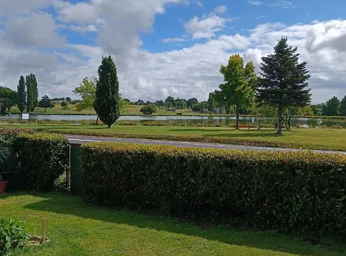 Chambre Chez L'Habitant * شاتوبرييّا